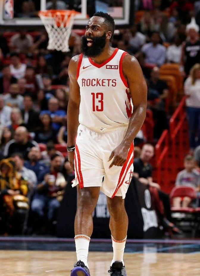 哈登在G2比赛中表现优异，持续失利引发热议！