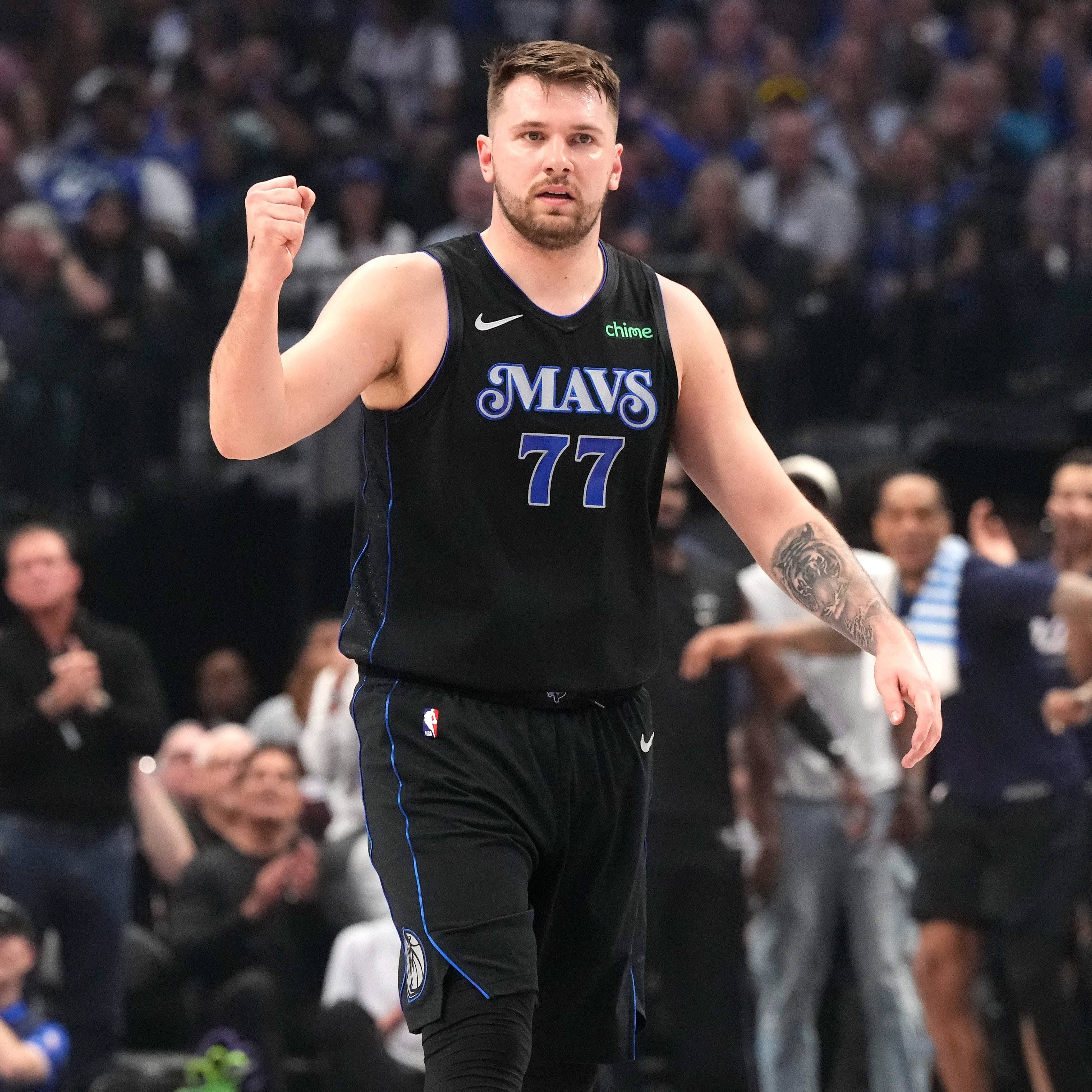 东契奇迎来二十赛季出色发挥，利物浦观众热烈欢呼！