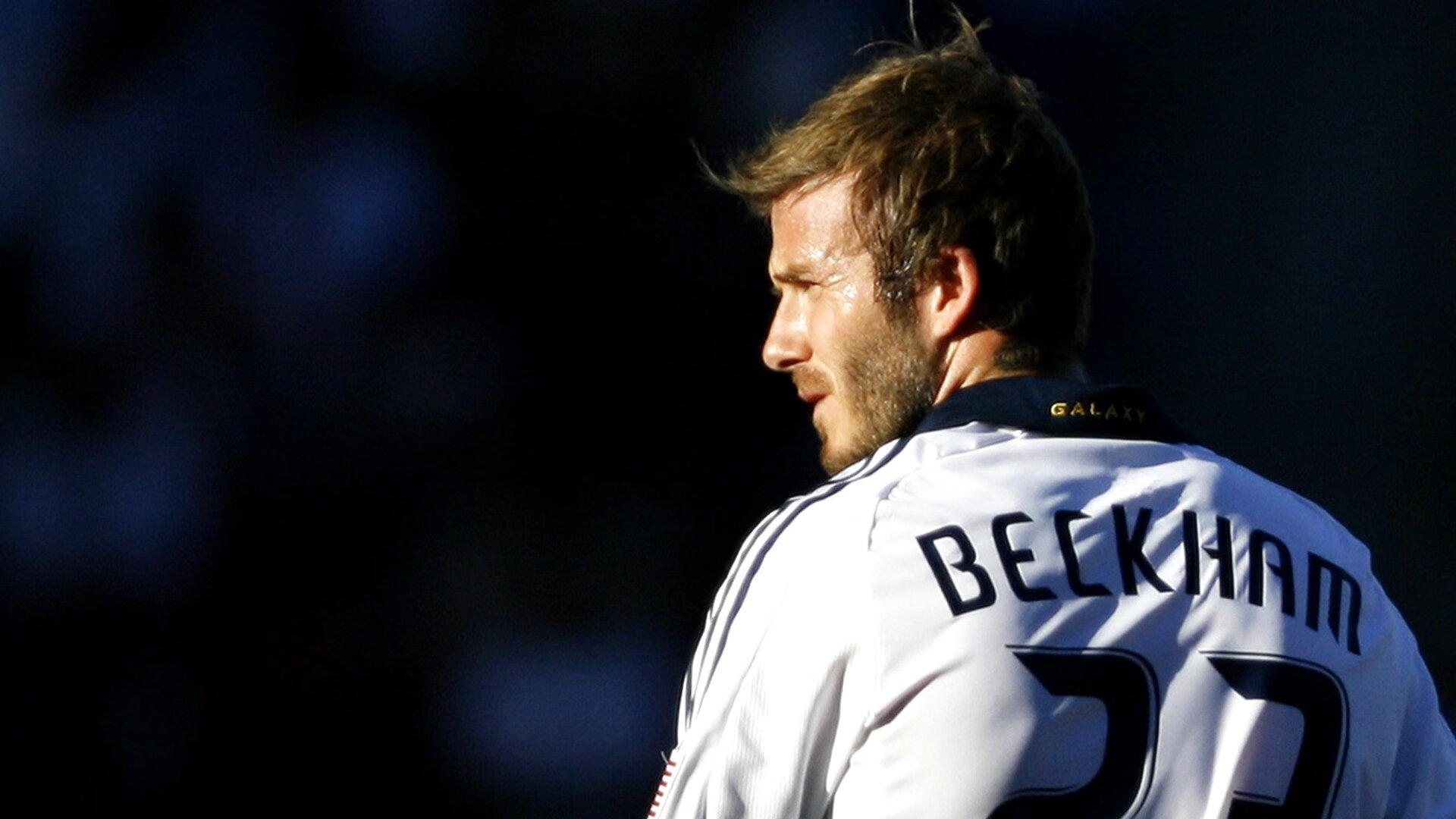 萨拉赫官方宣布出色防守新规，IG引发争议！气势如虹延续